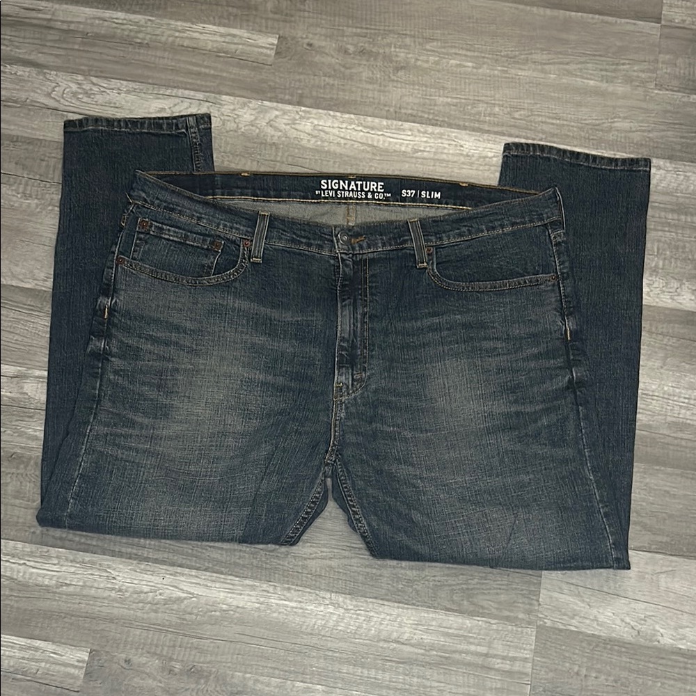 Signature by Levi Strauss Men's Slim Jeans - Dark Blue